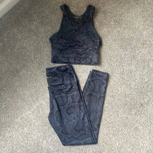 Allfenix leggings and matching bra top